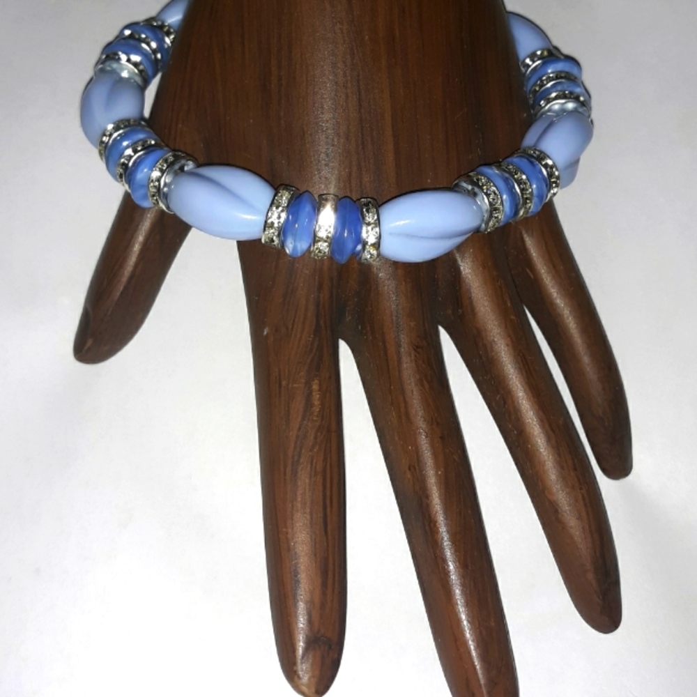 BEAUTIFUL BRACELET